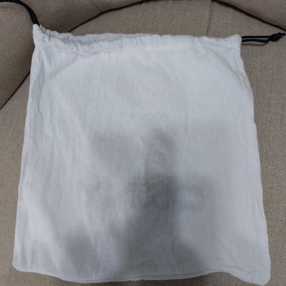DKNY White Dust Cover Bag - Picture 4 of 4
